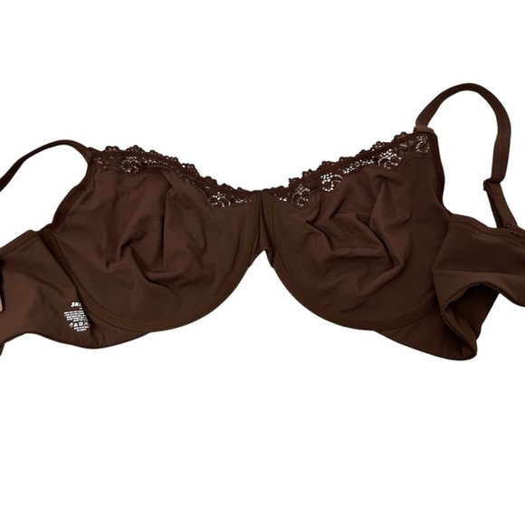 Skims Fits Everybody Lace Underwire Unlined Scoop Bra in Cocoa Brown Size 46D - Picture 8 of 9